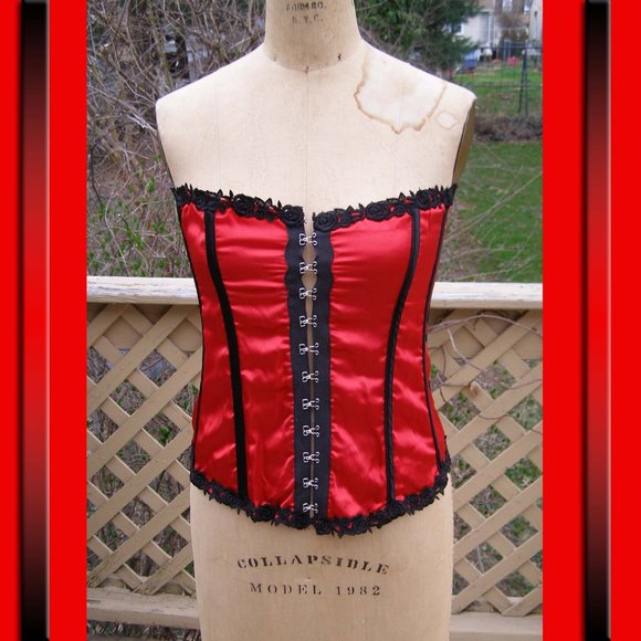 NEW size 38 Intimate Attitudes Red Lace up Corset - Picture 2 of 10